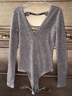 JLUXLABEL Grey Ribbed V-Neck Long Sleeve Bodysuit
